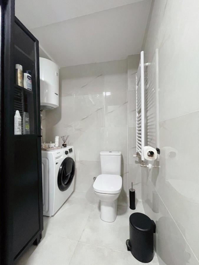Sunlight Luxe Apartment Skopje Eksteriør bilde