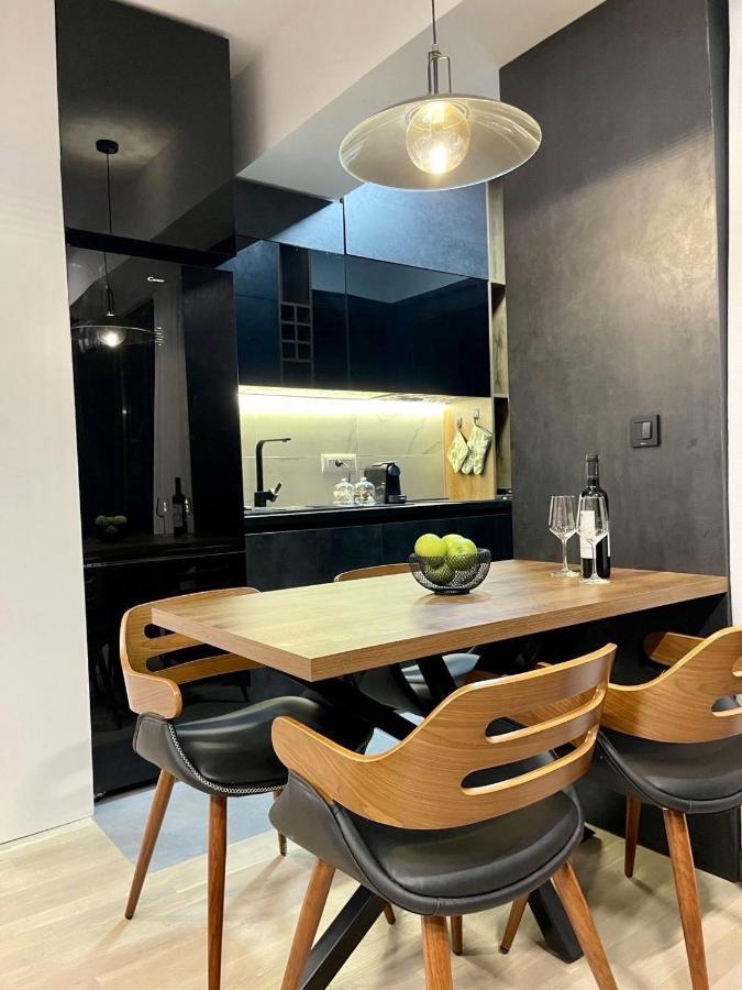 Sunlight Luxe Apartment Skopje Eksteriør bilde